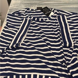 Brand new Women’s 3XL dress shirt